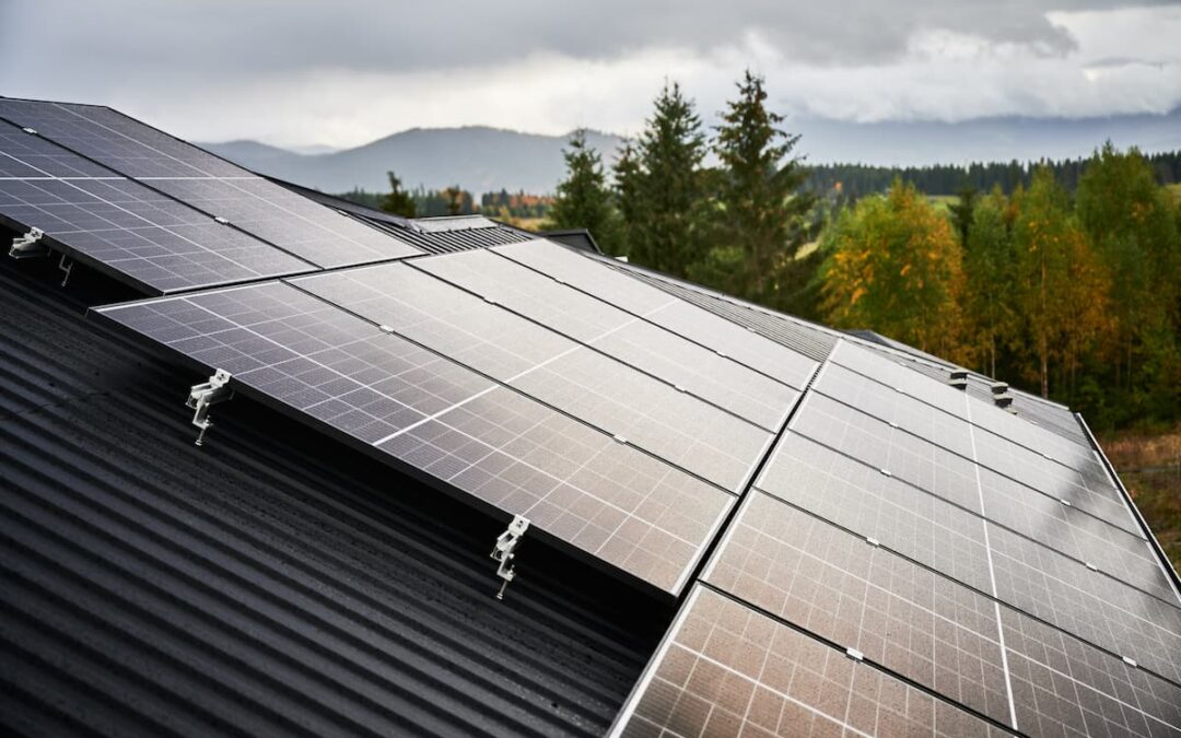 Comment fonctionnent les panneaux solaires ?