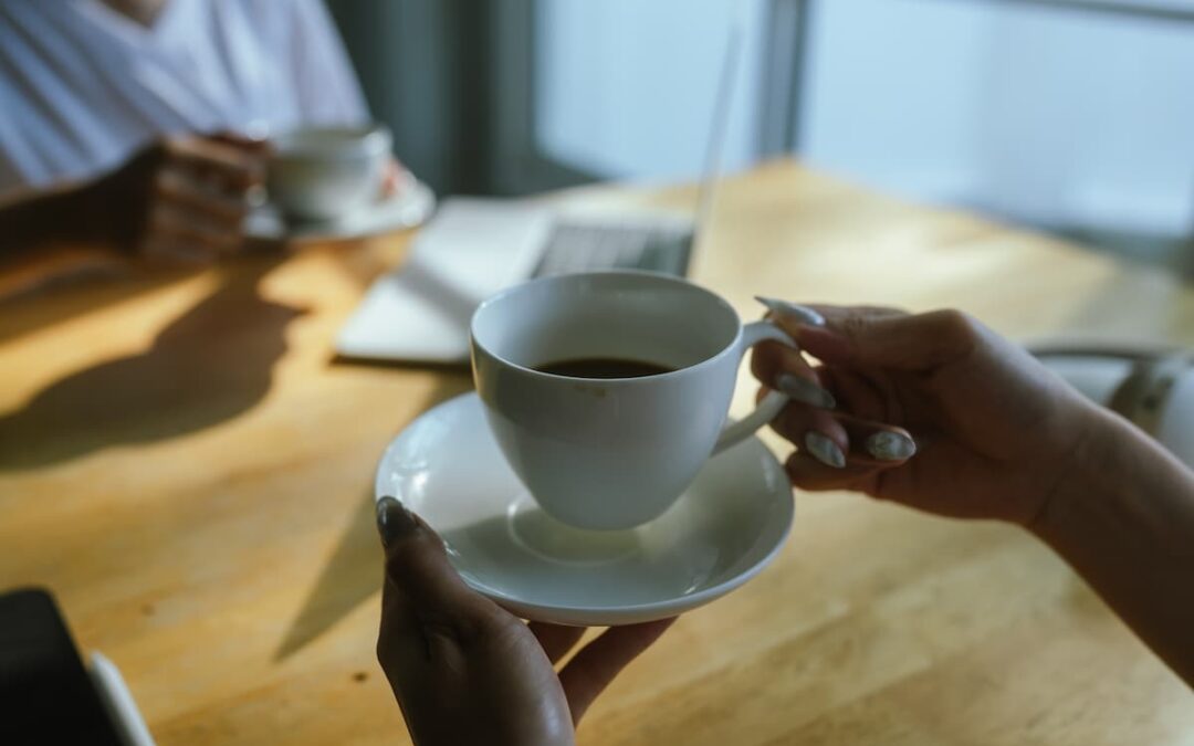 Pause-café au bureau : quand la distribution automatique rime avec qualité et engagement durable